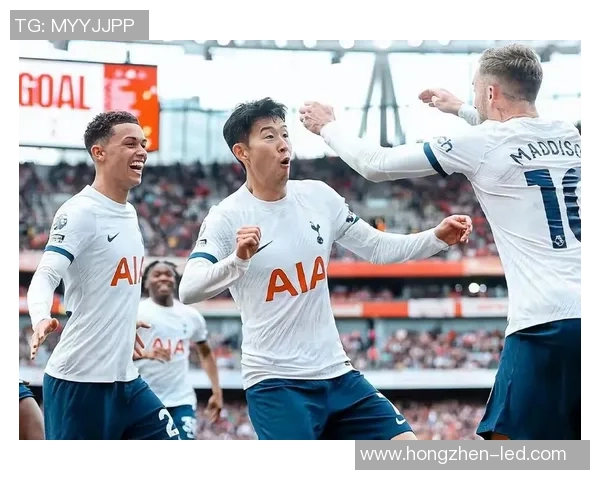 韩国足球明星加盟热刺引发全球关注助力球队争夺英超冠军 韩国足球明星加盟热刺引发全球关注助力球队争夺英超冠军