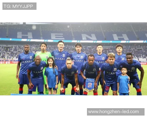 格鲁吉亚双胞胎足球明星的传奇之路与辉煌成就揭秘 格鲁吉亚双胞胎足球明星的传奇之路与辉煌成就揭秘