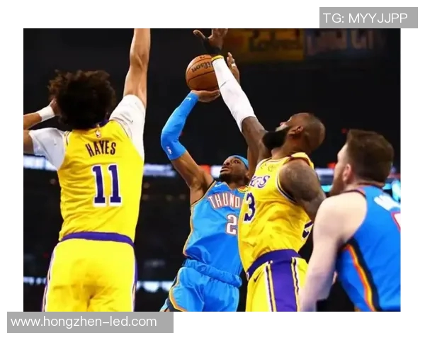 2016季后赛勇士与雷霆首战精彩回顾与赛况分析 2016季后赛勇士与雷霆首战精彩回顾与赛况分析