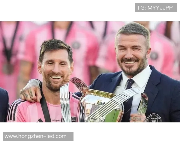 梅西与贝克汉姆的足球传奇对决:技术与魅力的巅峰碰撞 梅西与贝克汉姆的足球传奇对决:技术与魅力的巅峰碰撞